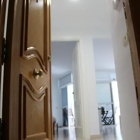 Isleta Apartment
